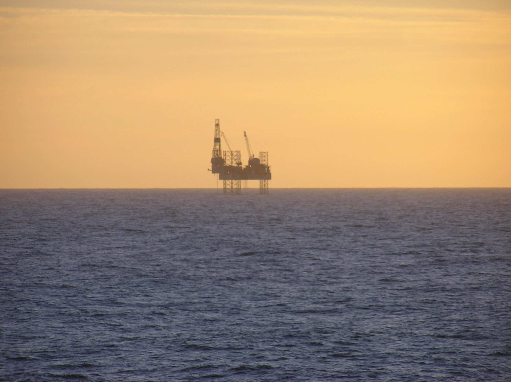 UK Government Approves Jackdaw North Sea Gasfield and Announces £2bn New Energy Wealth Fund, Al Jazeera Reports